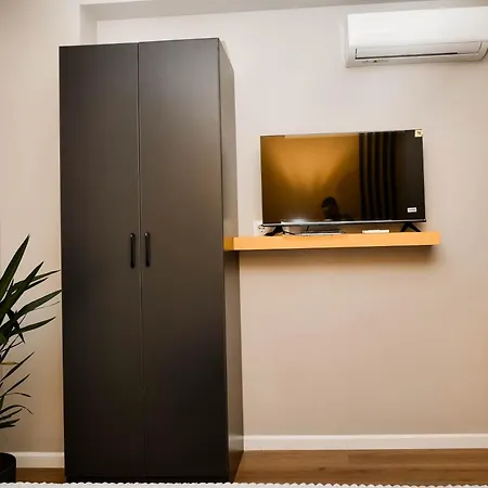 Apartment Bulevardi Blu 2 Kamez